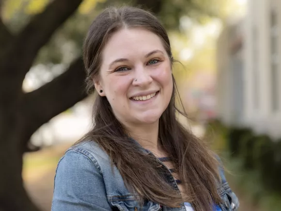 Alicia Rosen Headshot